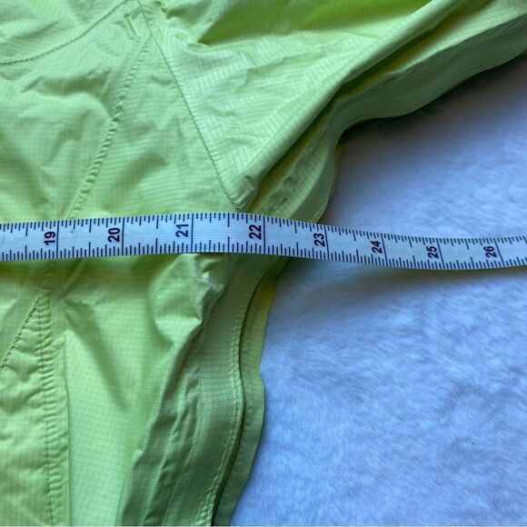 Mountain HardWear Yellow Conduit Silk Waterproof Jacket Size Small - Picture 14 of 16